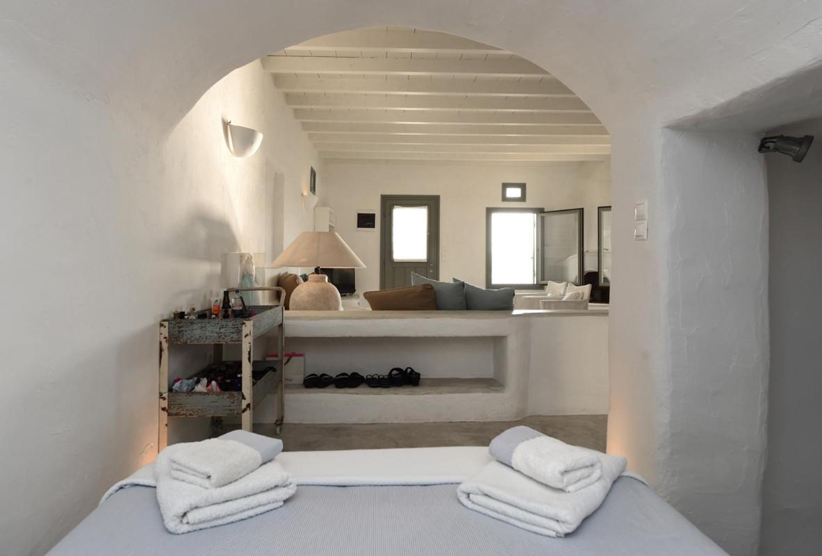 Ochre Dream, Beach Front & Sunset Villa Naousa Kültér fotó