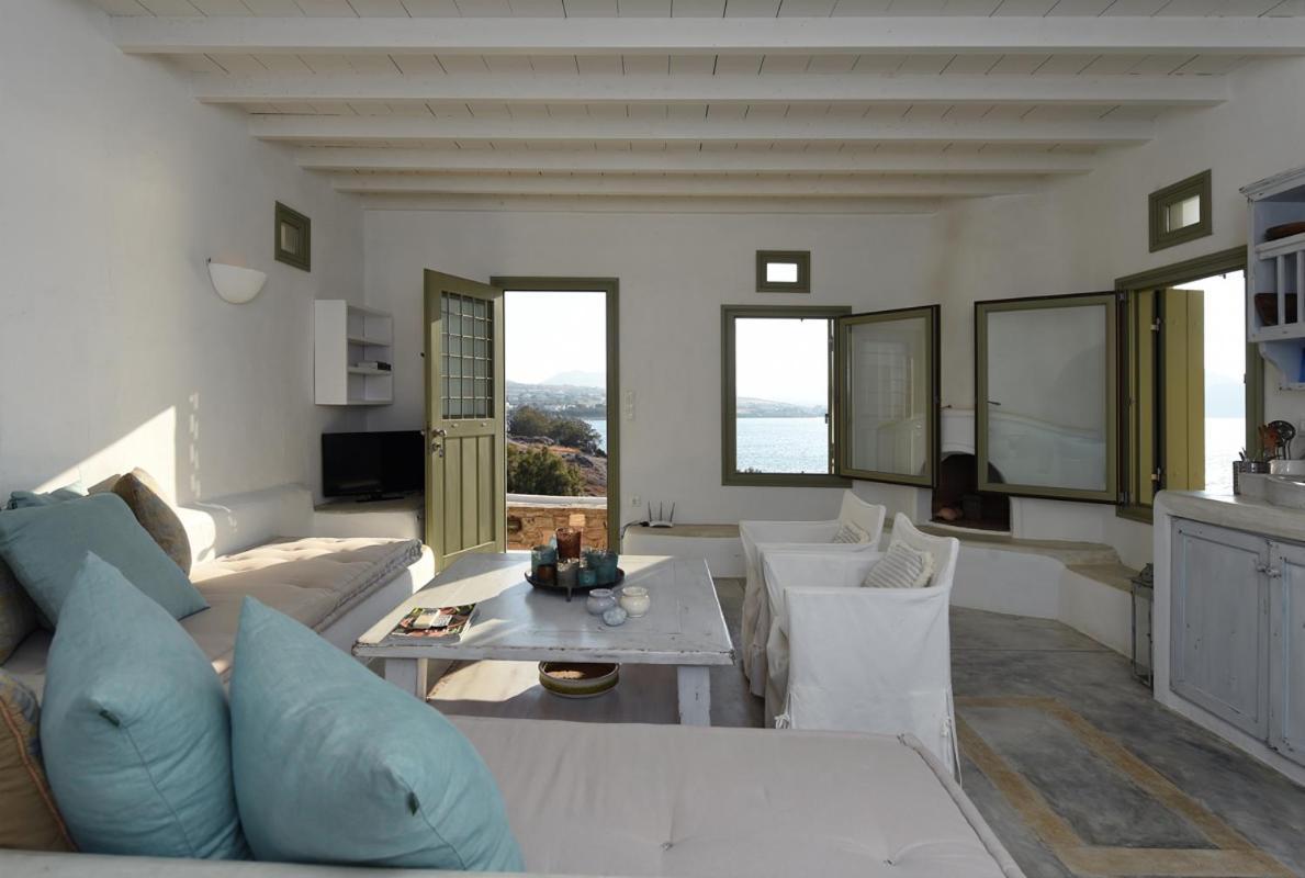 Ochre Dream, Beach Front & Sunset Villa Naousa Kültér fotó