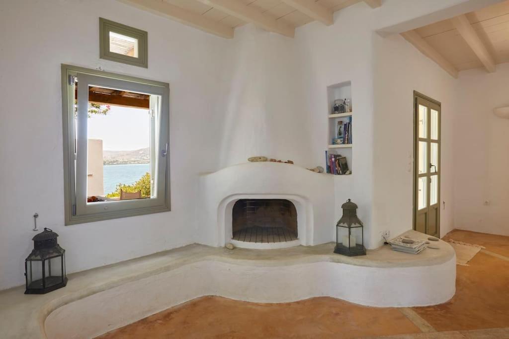 Ochre Dream, Beach Front & Sunset Villa Naousa Kültér fotó