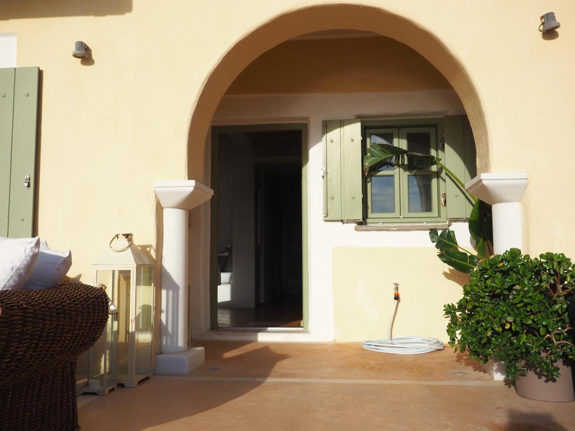 Ochre Dream, Beach Front & Sunset Villa Naousa Kültér fotó
